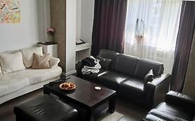 Arcom Apartments